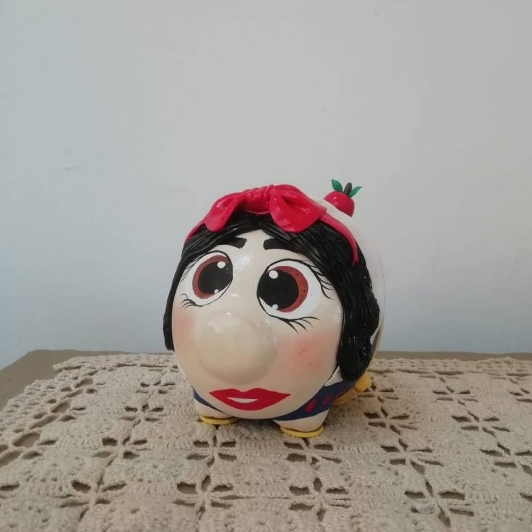 Alcancía Peach Adorable